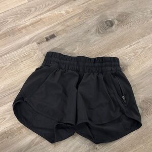 Lululemon black shorts size 4, 2.5 inch